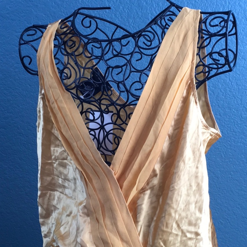 bebe 100% Silk Drawstring Crossover Ruffle Shirt - Picture 3 of 8